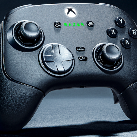 Razer Wolverine V3 Pro Review - Razer's First Wireless Xbox Controller Is Fantastic